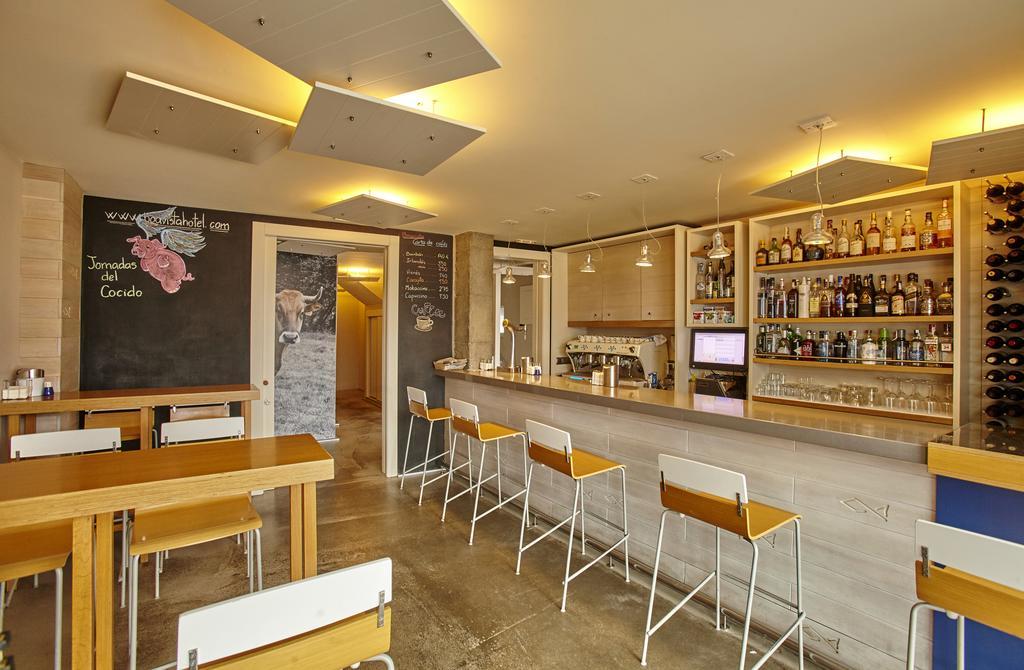 Hotel Boa Vista Viveiro Eksteriør bilde