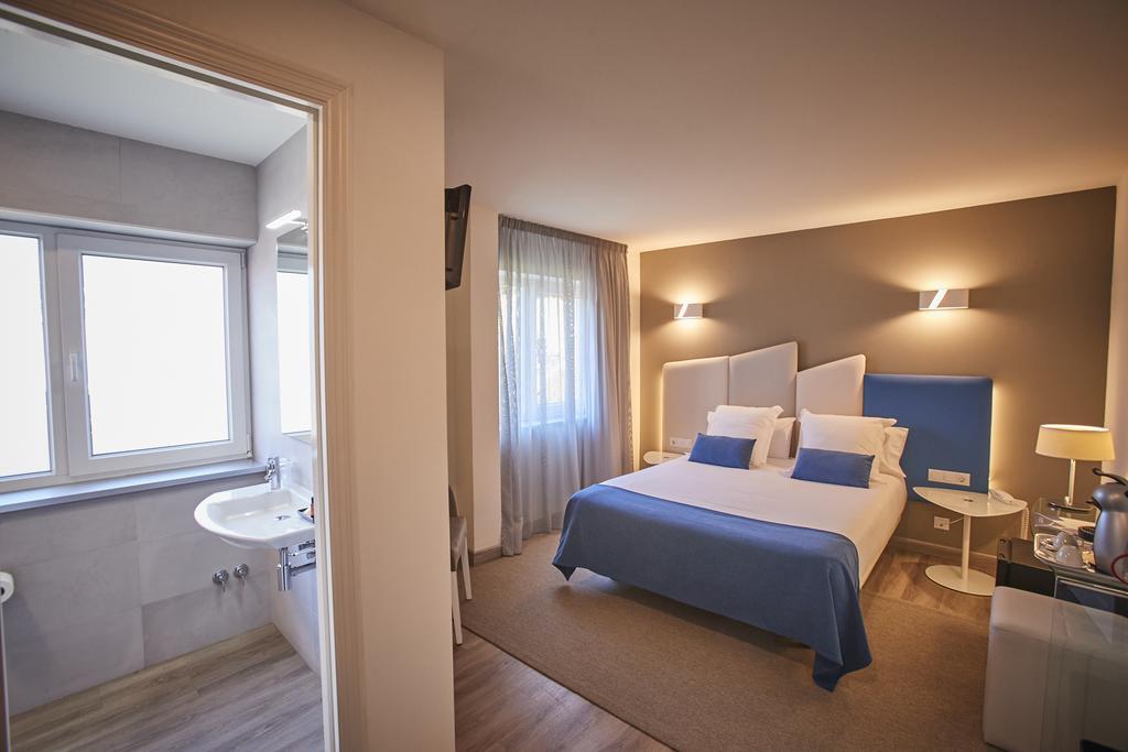 Hotel Boa Vista Viveiro Eksteriør bilde