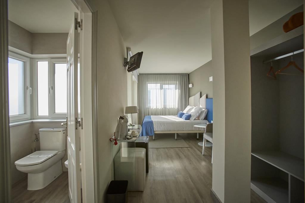 Hotel Boa Vista Viveiro Eksteriør bilde