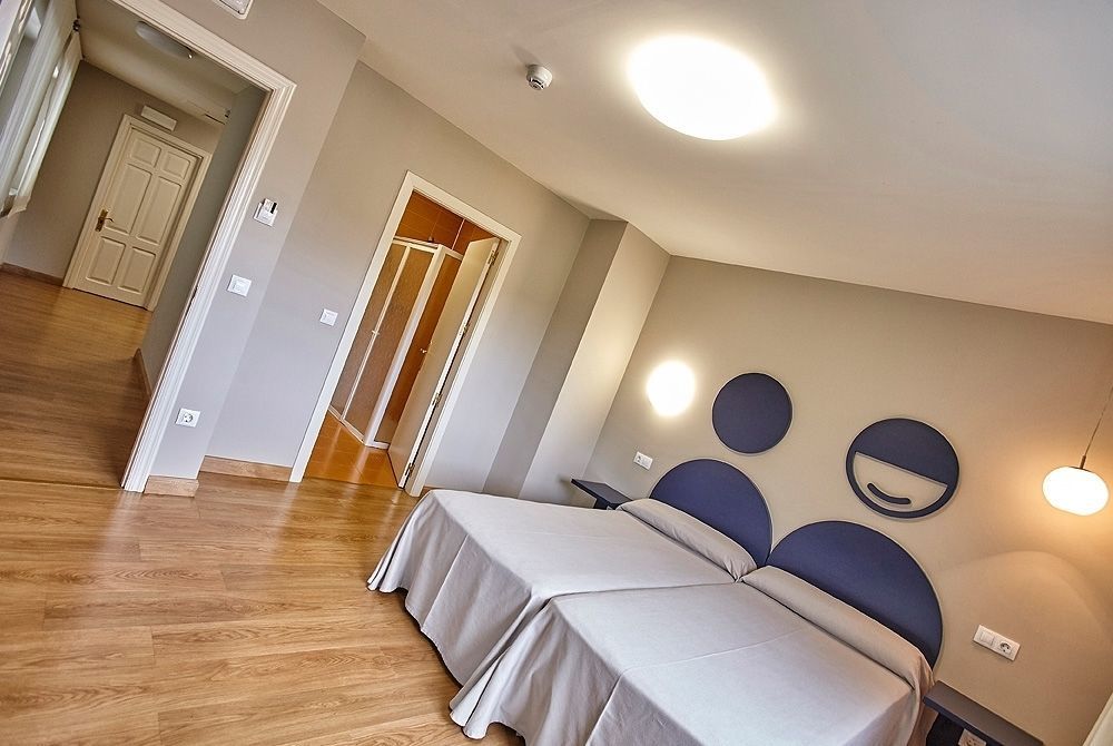 Hotel Boa Vista Viveiro Eksteriør bilde