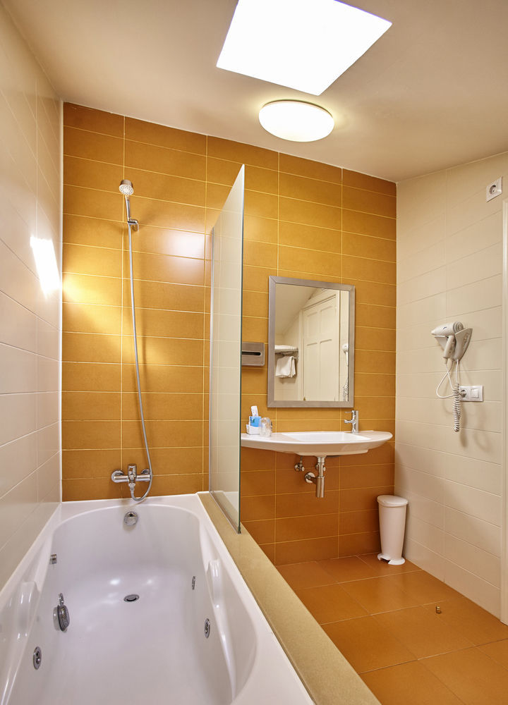 Hotel Boa Vista Viveiro Eksteriør bilde